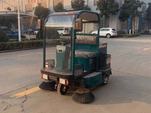 安徽三刷半封闭扫地车