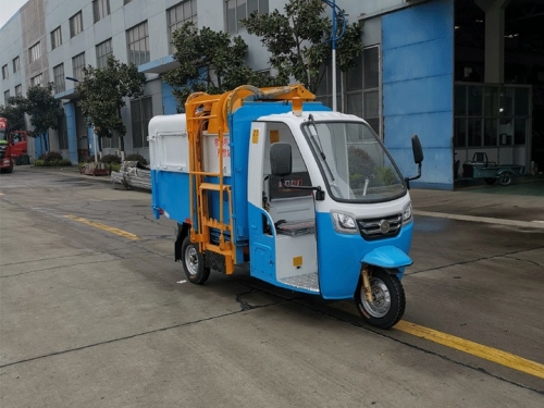 荆州电动环卫车_电动三轮侧翻桶清运车