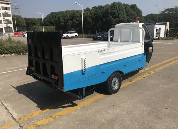 电动三轮六桶车.jpg