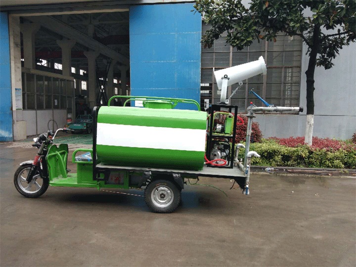 三轮雾炮消毒车.jpg 三轮雾炮消毒车.jpg