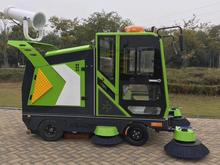 电动四轮扫地车.jpg 电动四轮扫地车.jpg